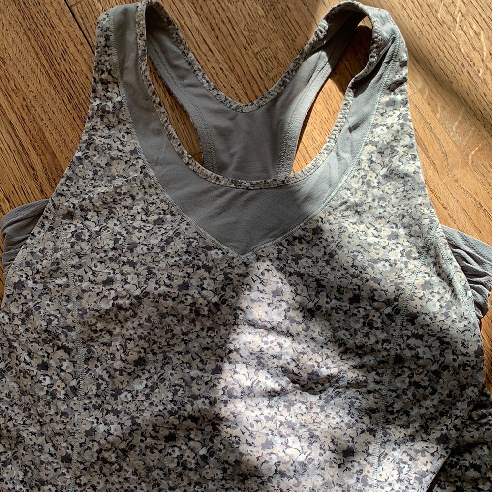 Lululemon Tank with Bra